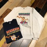 画像: {MAGICAL MOSH MISFITS × LOONEY TUNES} “LOVE SKATE” SWEAT