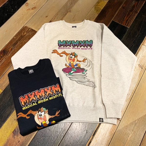 画像1: {MAGICAL MOSH MISFITS × LOONEY TUNES} “LOVE SKATE” SWEAT (1)